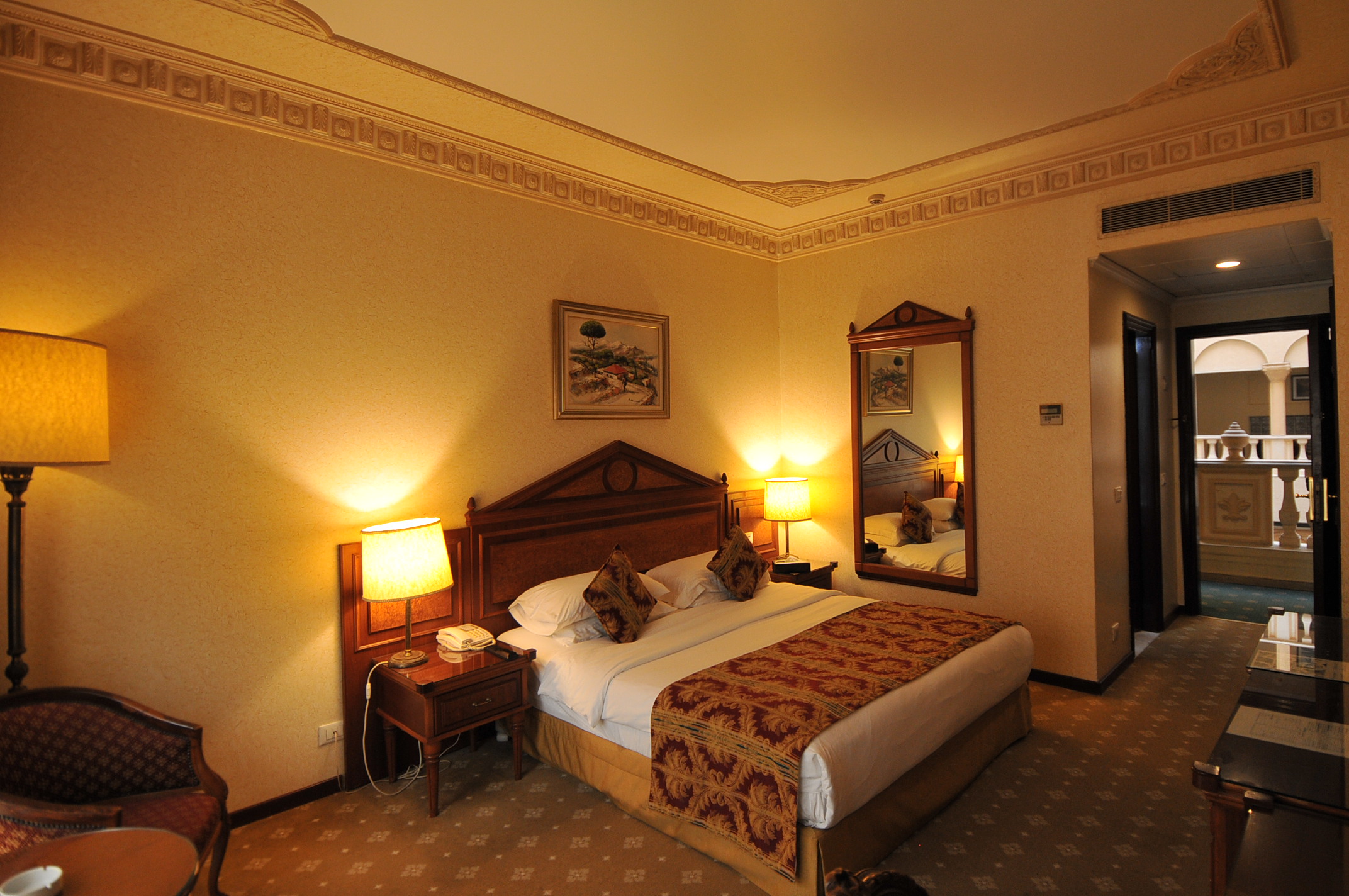 Deluxe Room with king bed at Serenada