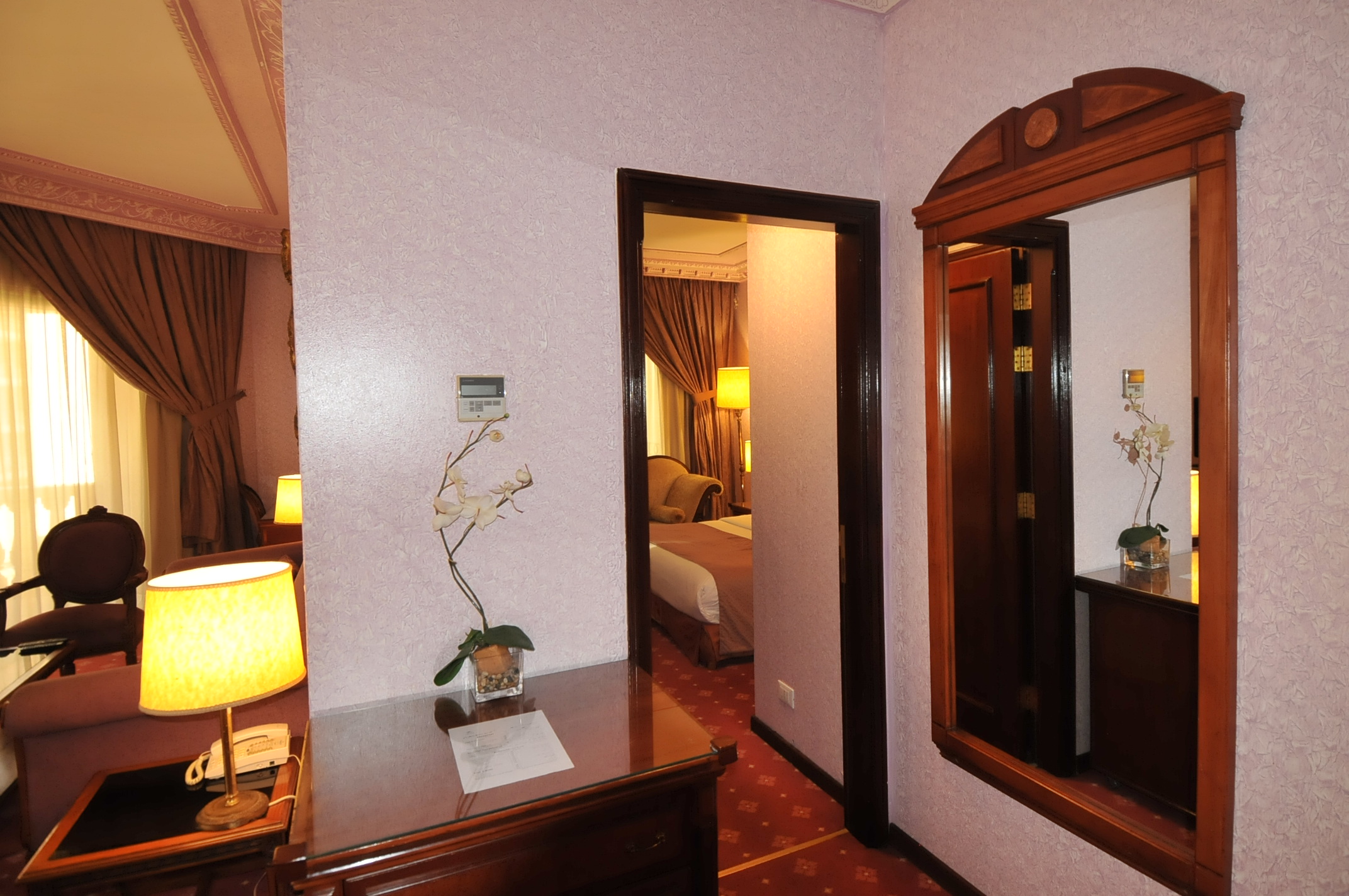Executive Suite bedroom at Serenada