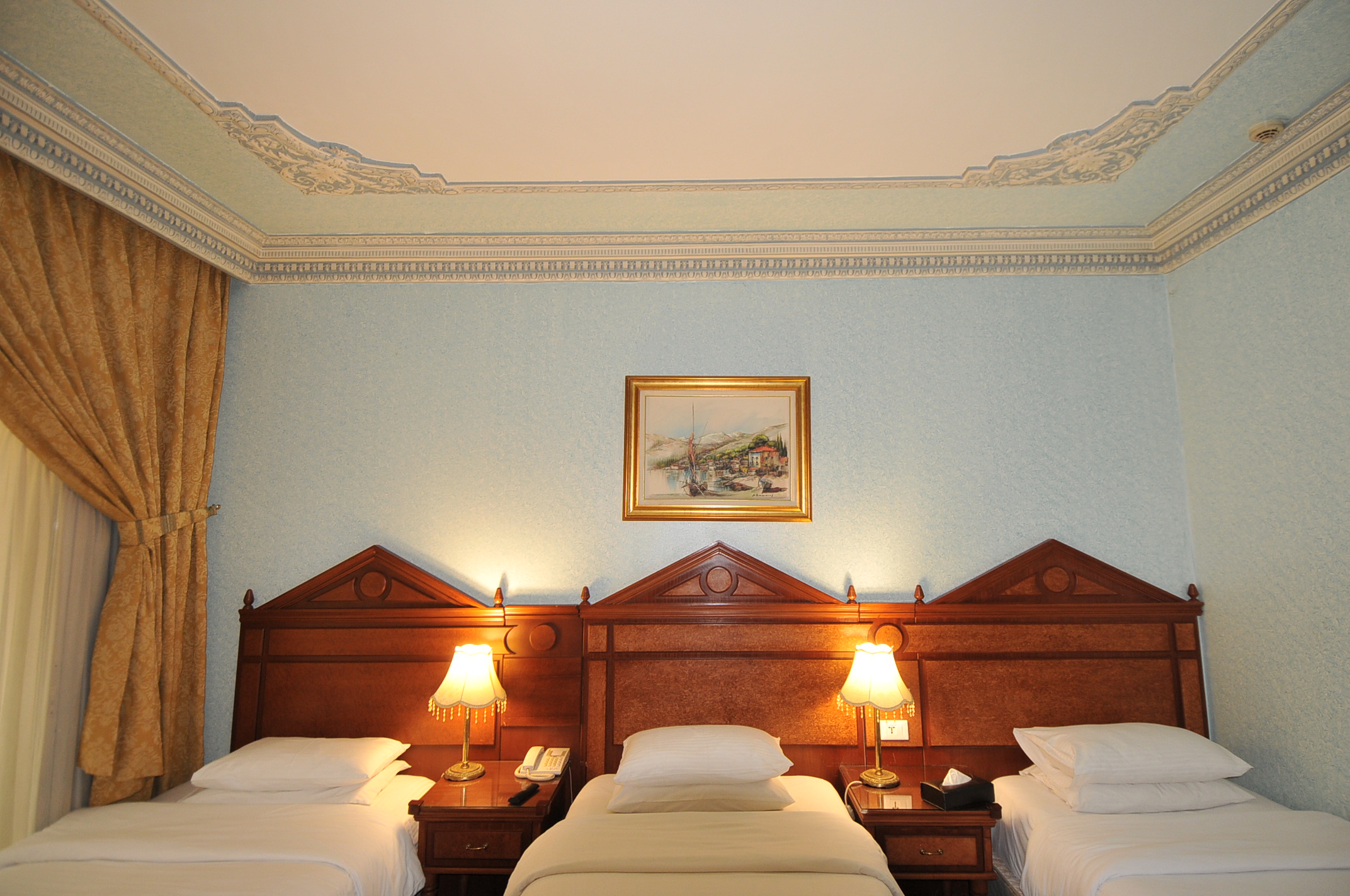 Family Suite bedroom at Serenada